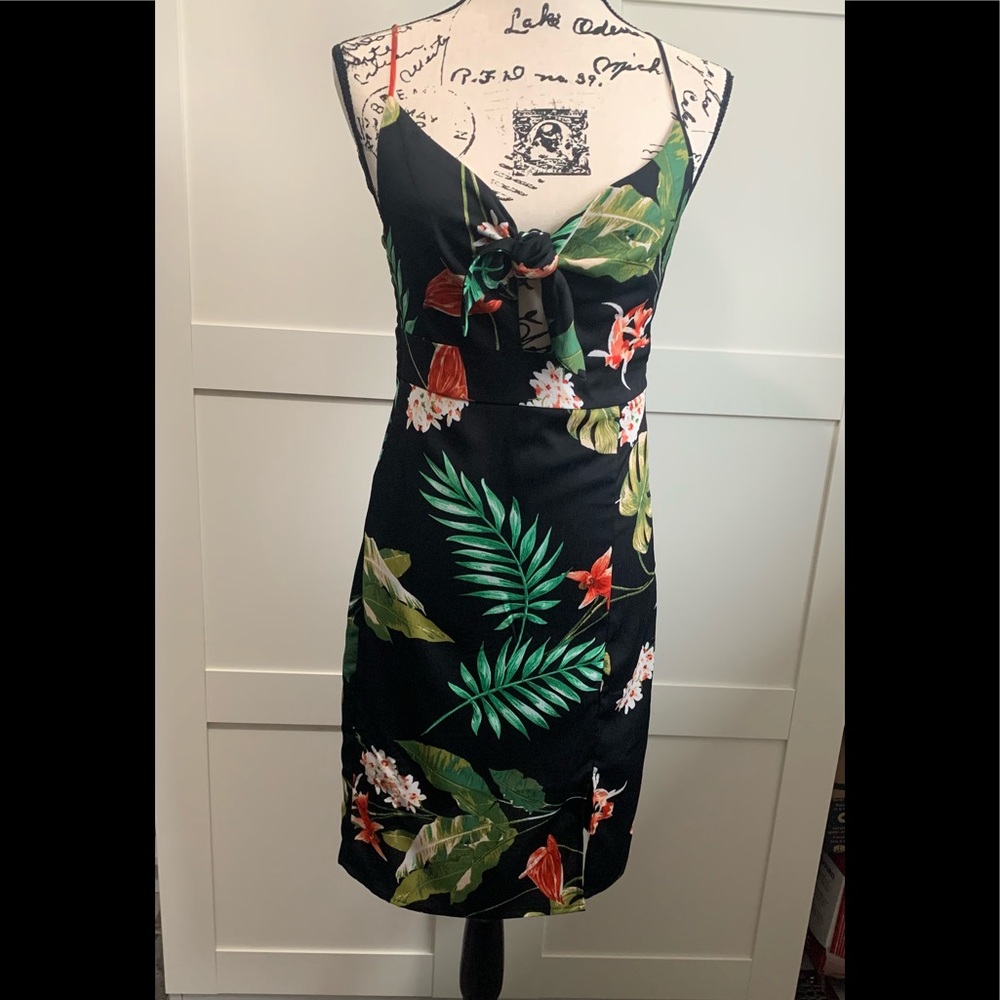 Tropical Summer Dress 🌴 🔥